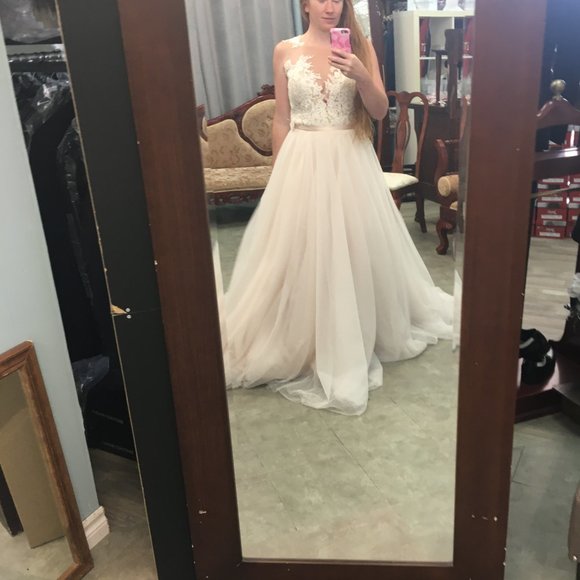 Allure Bridals 2-piece Wedding DressLace Illusion Top, Nude/Ivory bottom, A-line - Picture 5 of 11